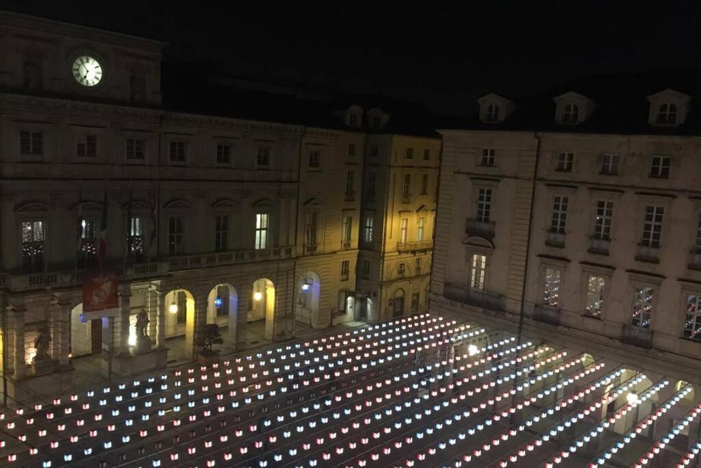Charmant Maison In Centro Turin Exterior photo