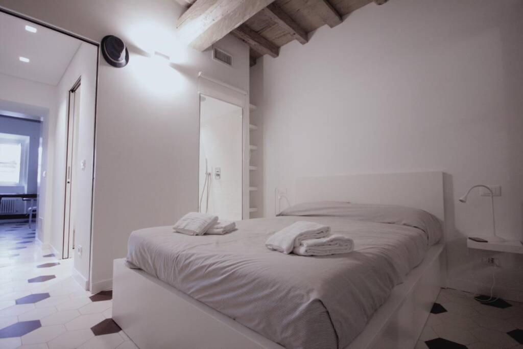 Charmant Maison In Centro Turin Exterior photo